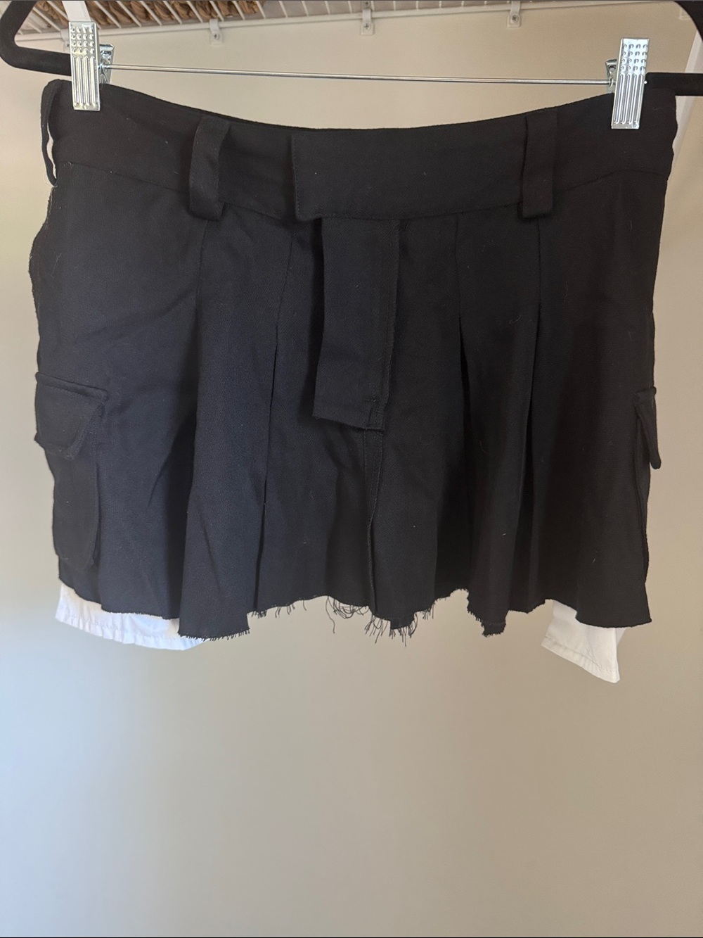 Gergana Ivanova Black Pleated Mini Skirt with Layered Hem NWT